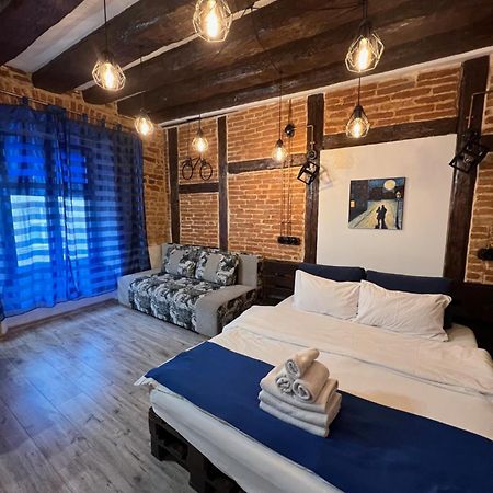 Апартаменти Cozy Loft в самому центрі Львова Екстер'єр фото